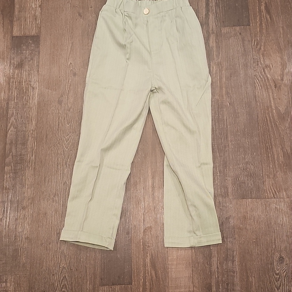 N 3 Piece Bow Tie Pale Mint Sage Green Vest Suit Sz 6-8yr - Picture 3 of 6
